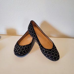 *LIMITED* BLACK VELVET WITH SILVER CHAIN FLAT SHOE